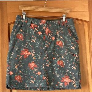 Duluth Trading Co. Rootstock Gardening Skort size 8